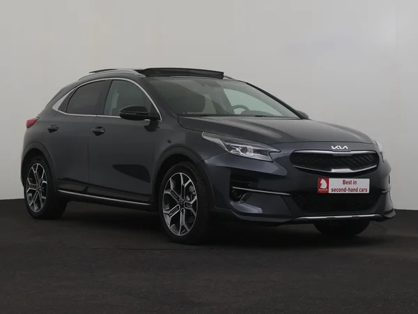 KIA XCeed (2022) — foto 29 van 34