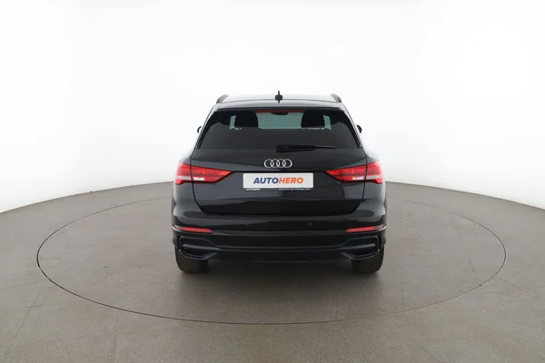 Audi Q3 (2019) — foto 11 van 16
