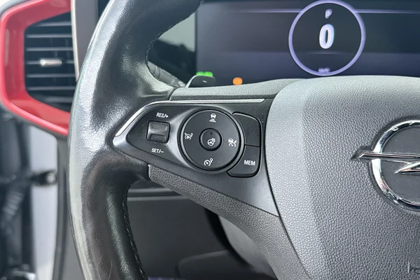 Opel Mokka (2022) — foto 6 van 22