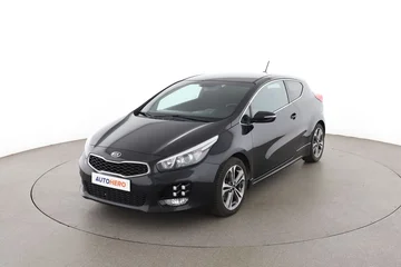 Kia pro_cee'd f15176eb-fc58-45b5-b126-24e40f03ccfa