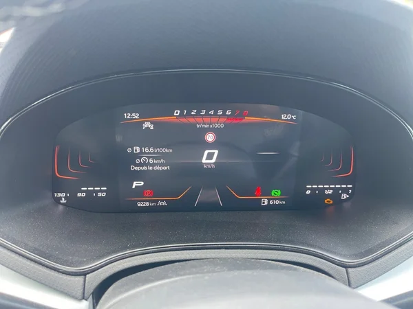 SEAT Arona (2025) — foto 2 van 12