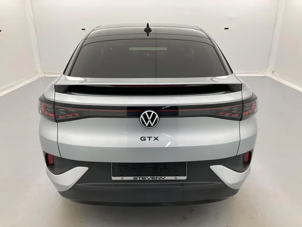 VOLKSWAGEN ID.5 (2024) — foto 32 van 35