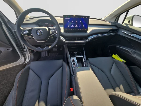 SKODA Enyaq Coupé (2025) — foto 17 van 24