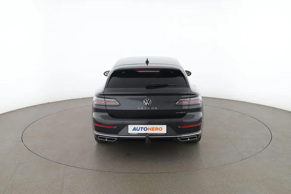Volkswagen Arteon Shooting Brake (2022) — foto 11 van 16