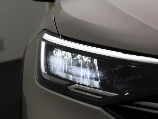 Volkswagen Taigo (2023) — foto 25 van 38