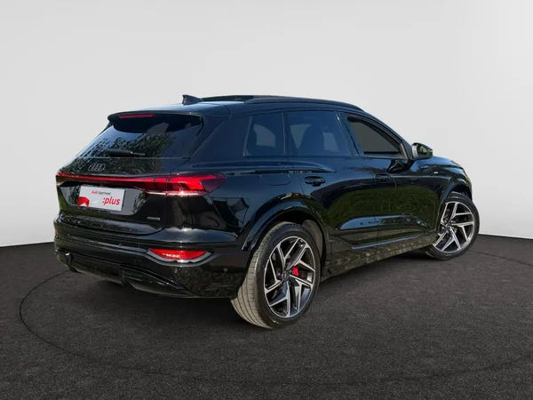 AUDI Q6 e-tron (2025) — foto 15 van 20