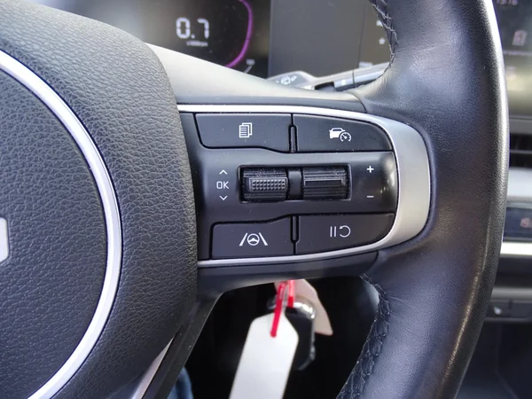 Kia Sportage (2023) — foto 16 van 26