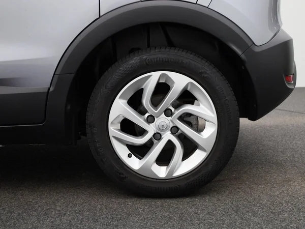 Opel Crossland X (2021) — foto 3 van 33