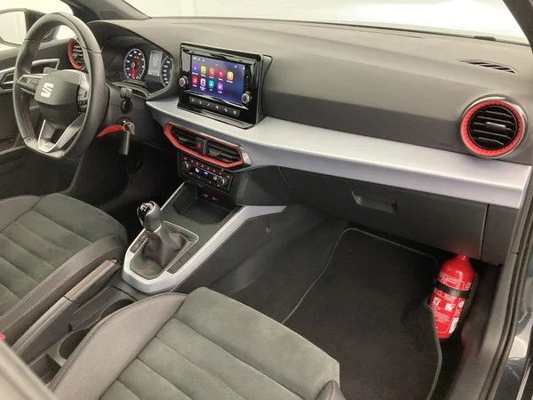 SEAT Arona (2022) — foto 14 van 36