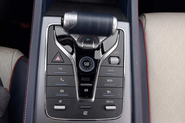 BYD Atto 3 (2023) — foto 24 van 45