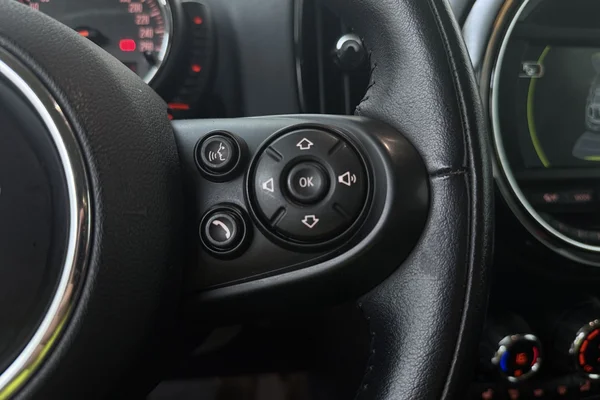 Mini Mini Countryman PHEV (F60) (2017) — foto 6 van 18