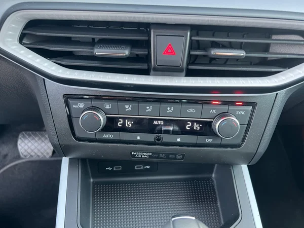 SEAT Arona (2025) — foto 10 van 24