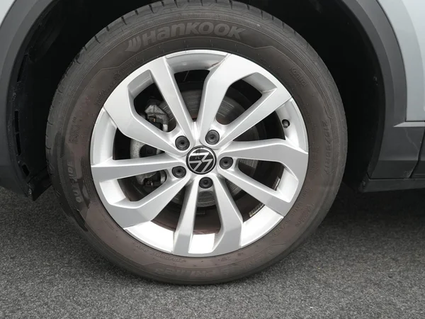 VOLKSWAGEN T-Roc (2024) — foto 23 van 25