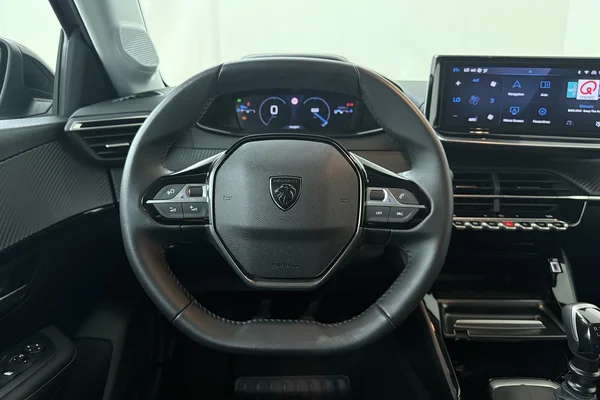 Peugeot 208 (2025) — foto 2 van 20