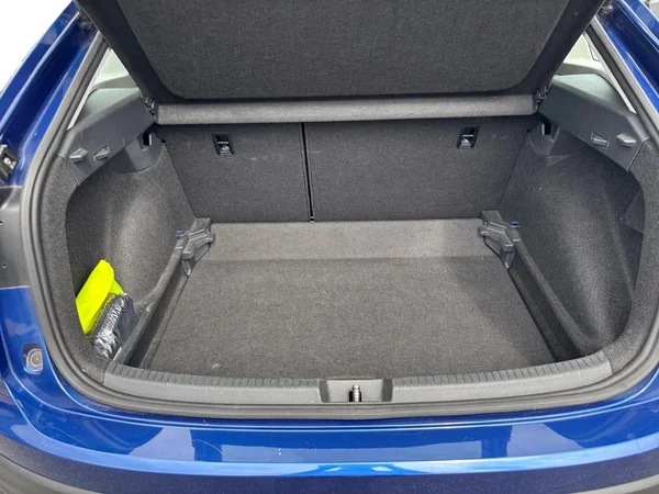 VOLKSWAGEN Taigo (2023) — foto 14 van 24