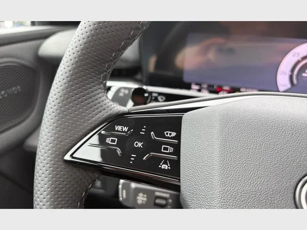 AUDI Q3 SUV e-hybrid (2026) — foto 13 van 26