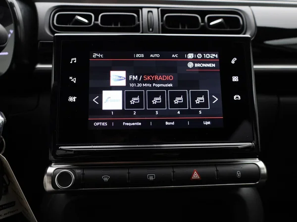 Citroën C3 (2022) — foto 9 van 35