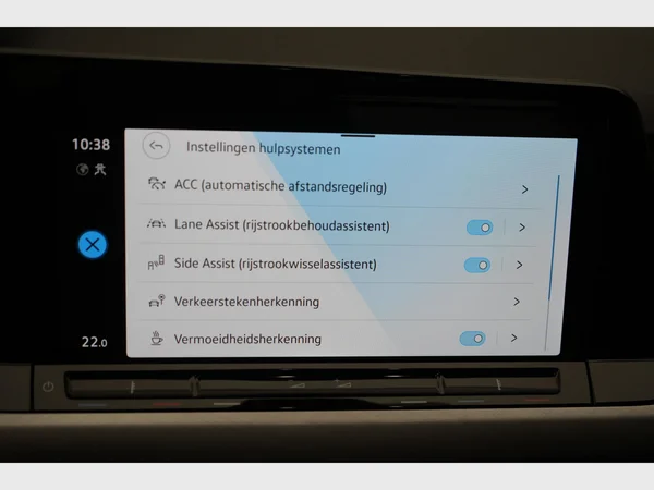 VOLKSWAGEN Golf VIII (2023) — foto 30 van 30