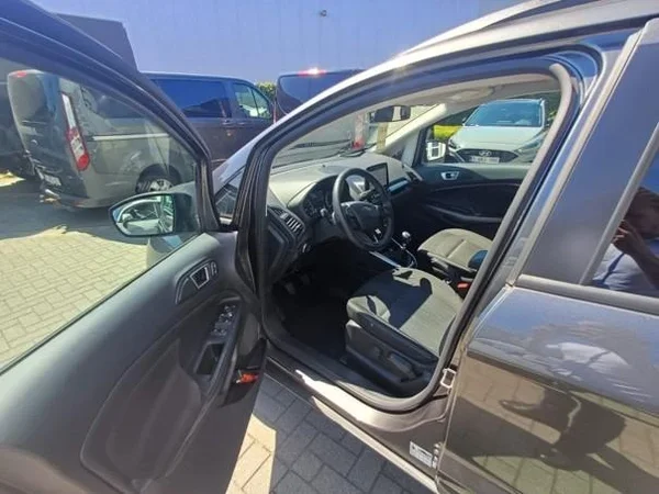 Ford EcoSport (2018) — foto 2 van 24
