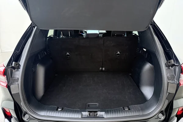 Ford Kuga FHEV (2025) — foto 18 van 22