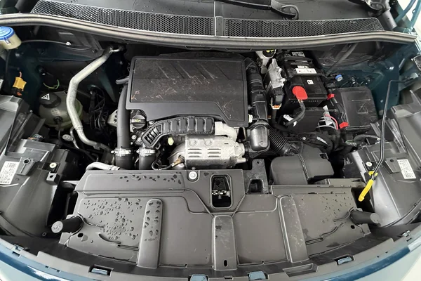 Peugeot 3008 (2024) — foto 28 van 28