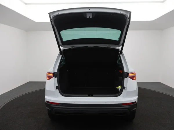 Škoda Karoq (2022) — foto 6 van 24