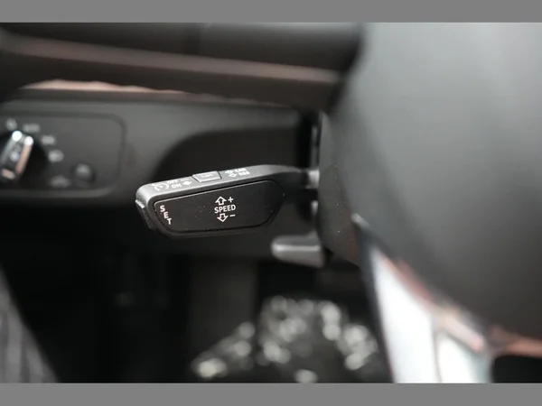 AUDI Q5 PHEV (2022) — foto 14 van 30