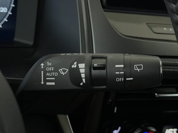 NISSAN Qashqai (2025) — foto 17 van 30