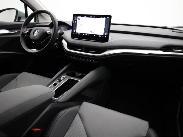 SKODA Enyaq Coupé (2024) — foto 15 van 21
