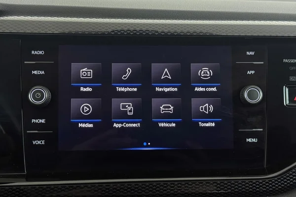 Volkswagen Taigo (2023) — foto 17 van 25