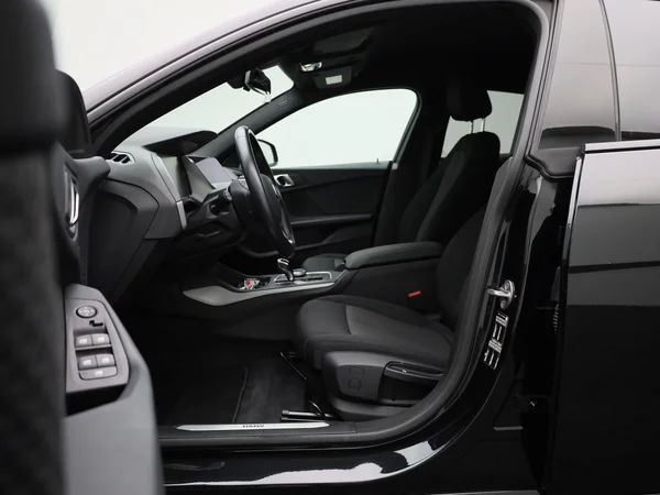 BMW 2 Reeks (2023) — foto 3 van 41