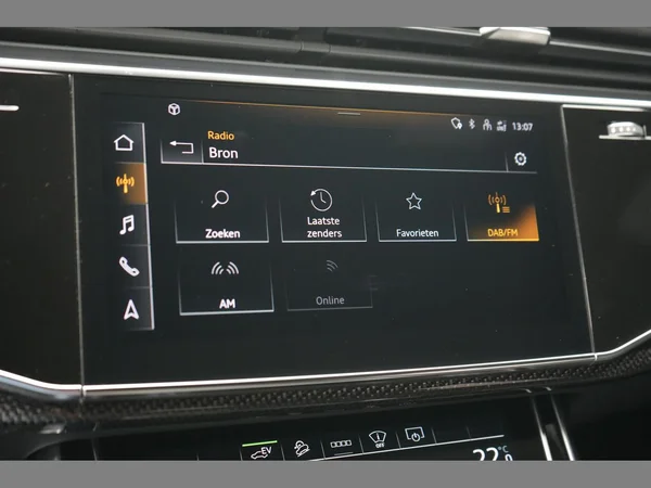 AUDI Q7 PHEV (2023) — foto 13 van 39
