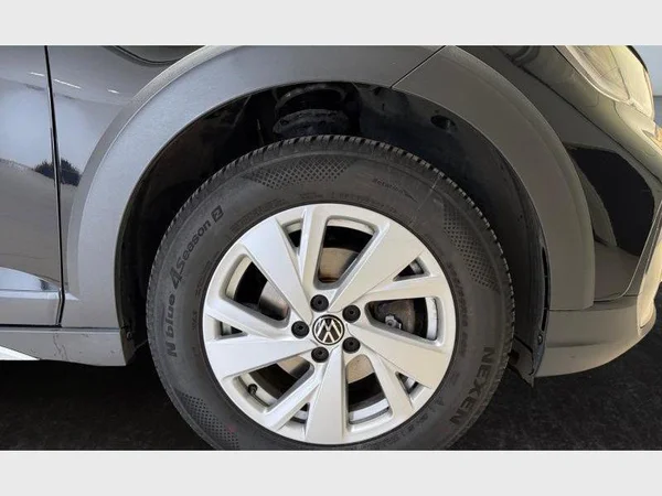 Volkswagen Taigo (2022) — foto 26 van 27