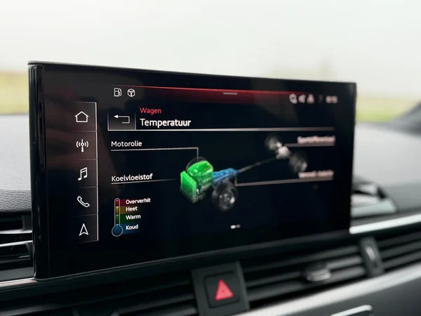 AUDI RS4 Avant (2021) — foto 17 van 30