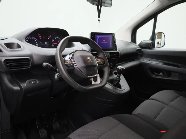 Peugeot Partner (2022) — foto 15 van 33