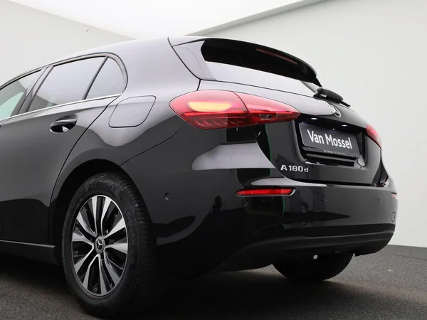 Mercedes-Benz A-Klasse (2023) — foto 39 van 46