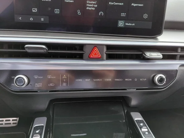 Kia Sorento (2025) — foto 37 van 47