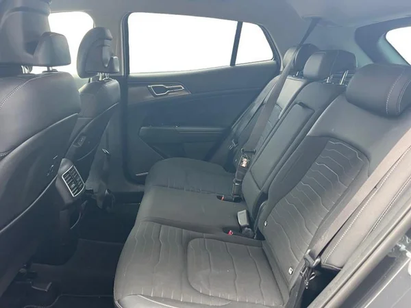 KIA Sportage (2024) — foto 8 van 21