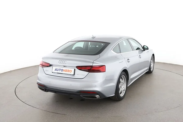 Audi A5 (2020) — foto 12 van 16