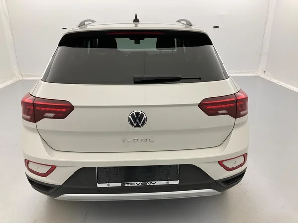 VOLKSWAGEN T-Roc Dsl (2023) — foto 29 van 36