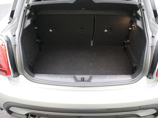 MINI Cooper (2024) — foto 13 van 23