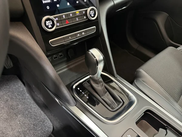 Renault Megane (2023) — foto 7 van 27