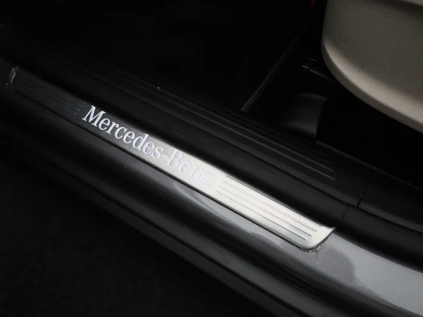 Mercedes-Benz GLB (2021) — foto 27 van 45