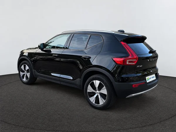 VOLVO XC40 (2025) — foto 13 van 18