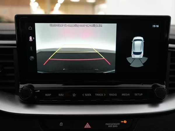Kia cee'd (2024) — foto 11 van 22
