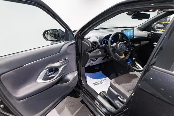 Toyota Yaris Cross (2024) — foto 13 van 33