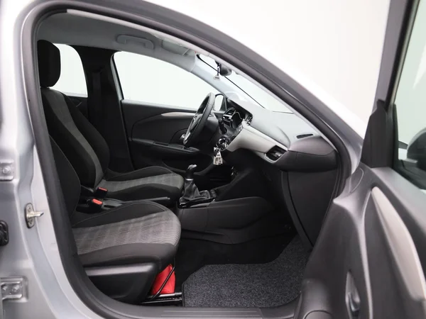 Opel Corsa (2023) — foto 26 van 37