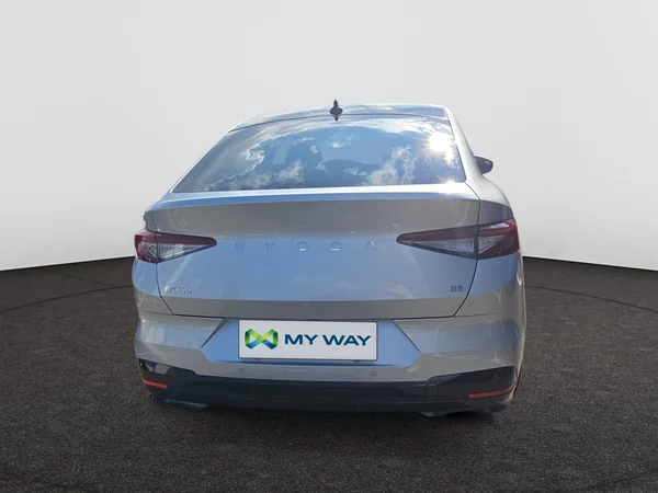 SKODA Enyaq Coupé (2025) — foto 19 van 24
