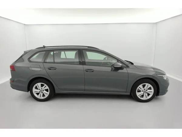 VOLKSWAGEN Golf Variant VIII (2021) — foto 3 van 36