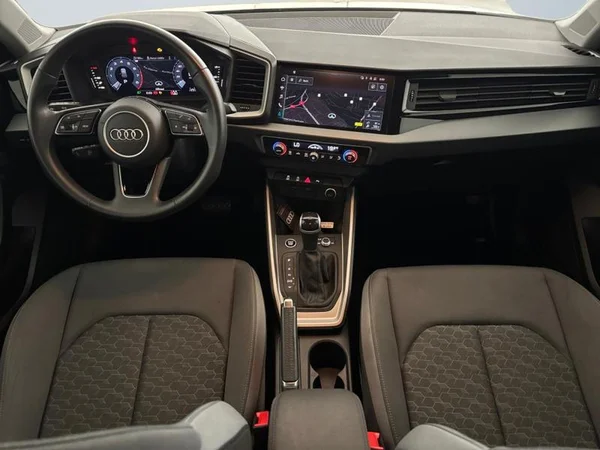 AUDI A1 Allstreet (2023) — foto 4 van 28